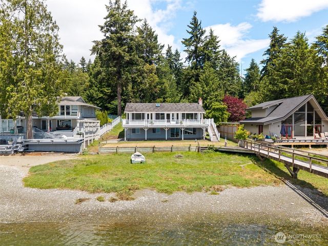 20591 Chief Sealth Drive NE, Indianola, WA 98342
