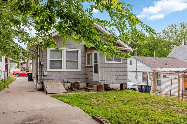 420 N Drury Avenue, Kansas City, MO 64123