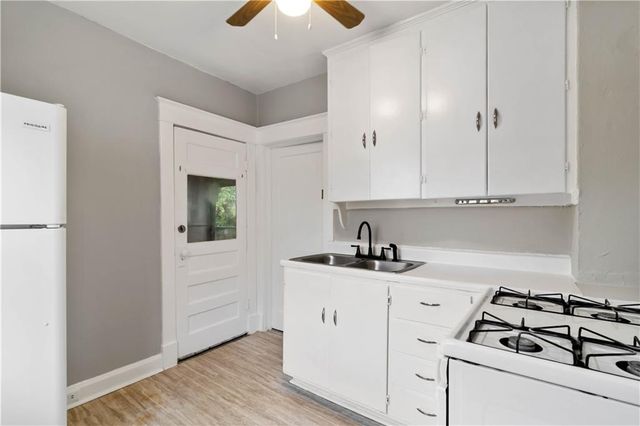 420 N Drury Avenue, Kansas City, MO 64123