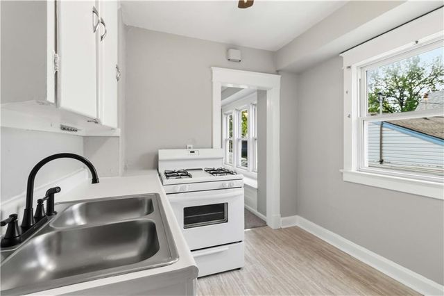 420 N Drury Avenue, Kansas City, MO 64123