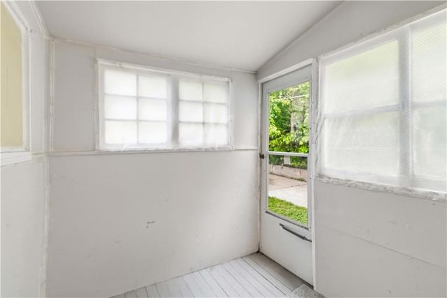 420 N Drury Avenue, Kansas City, MO 64123