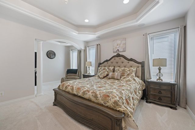 1818 N Burning Tree Cir, Wichita, KS 67230