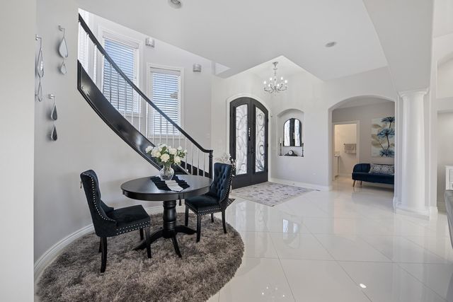 1818 N Burning Tree Cir, Wichita, KS 67230