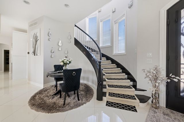 1818 N Burning Tree Cir, Wichita, KS 67230