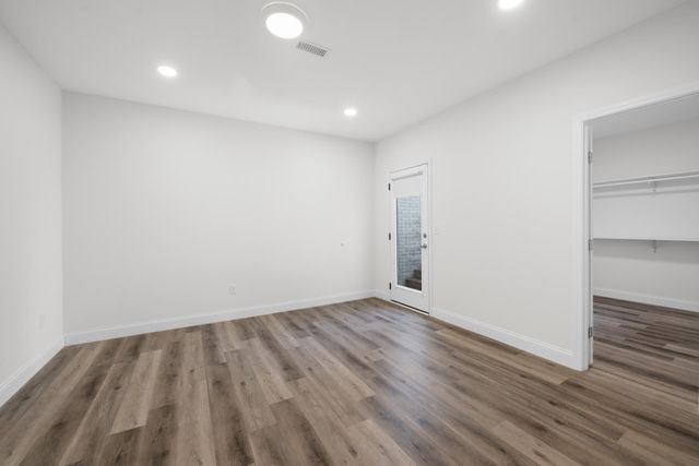 1818 N Burning Tree Cir, Wichita, KS 67230