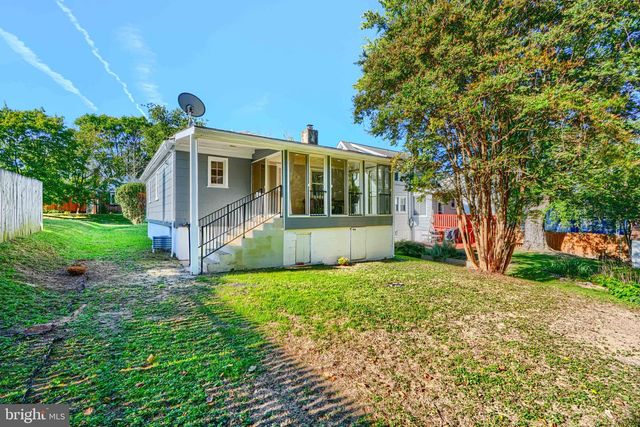 3202 CEDARHURST RD, Baltimore, MD 21214