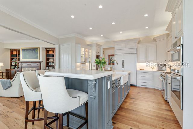 39 Seabrook Landing Dr, Hilton Head Island, SC 29926