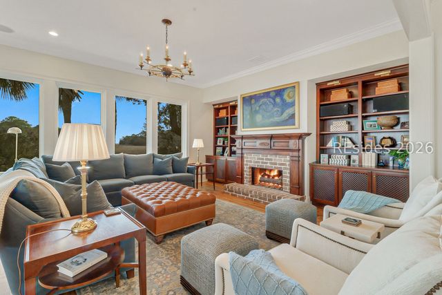 39 Seabrook Landing Dr, Hilton Head Island, SC 29926