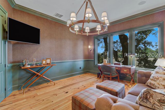 39 Seabrook Landing Dr, Hilton Head Island, SC 29926