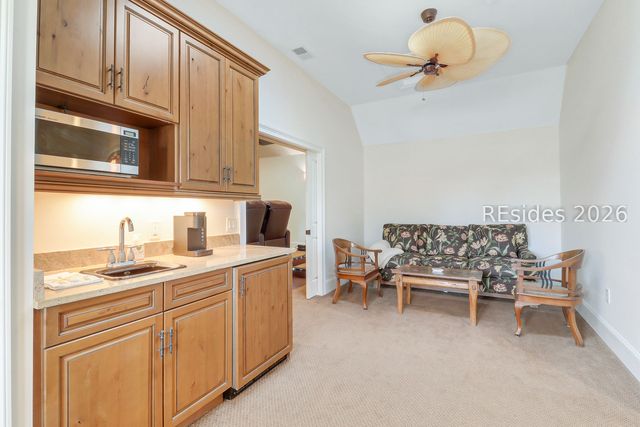 39 Seabrook Landing Dr, Hilton Head Island, SC 29926