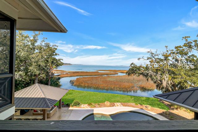 39 Seabrook Landing Dr, Hilton Head Island, SC 29926