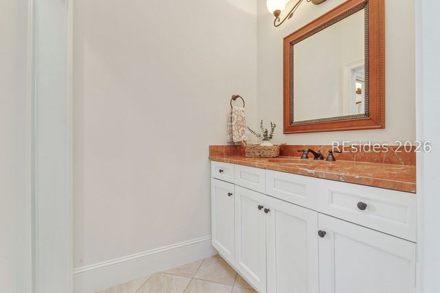 39 Seabrook Landing Dr, Hilton Head Island, SC 29926