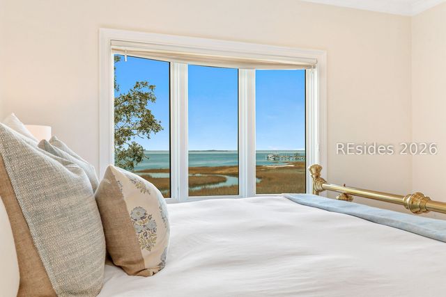 39 Seabrook Landing Dr, Hilton Head Island, SC 29926