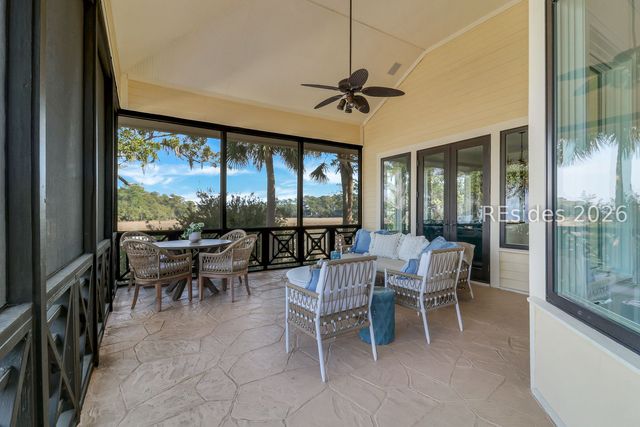 39 Seabrook Landing Dr, Hilton Head Island, SC 29926