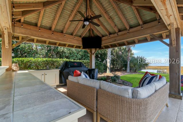 39 Seabrook Landing Dr, Hilton Head Island, SC 29926