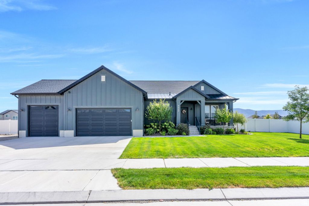 4822 N CANAAN PEAK DR, Eagle Mountain, UT 84005 — photo 2