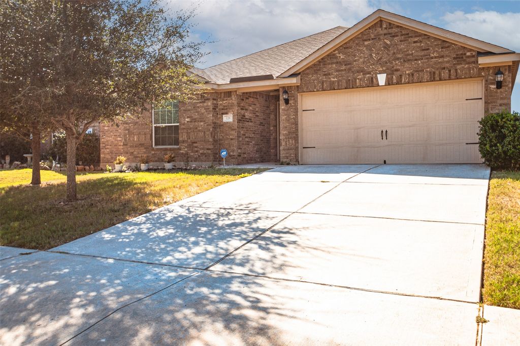 128 Oriole Drive, Anna, TX 75409