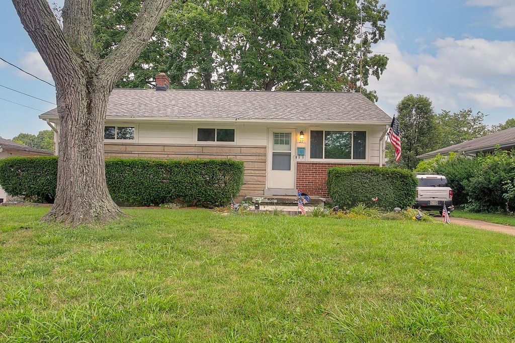 27 Winnebago Drive, Milford, OH 45150