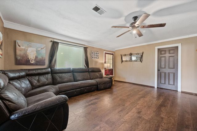 298 County Road 2197, Cleveland, TX 77327