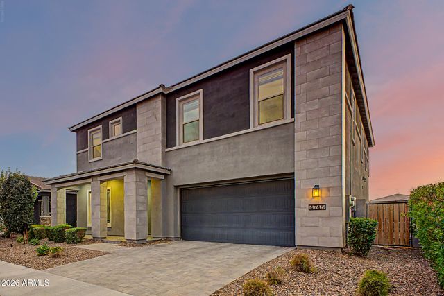 4746 S ORBIT Street, Mesa, AZ 85212
