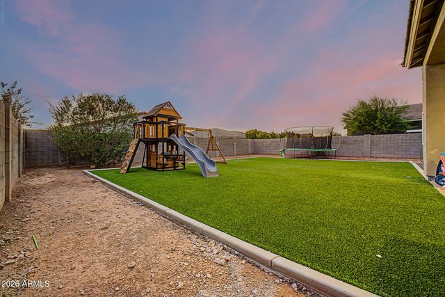 4746 S ORBIT Street, Mesa, AZ 85212