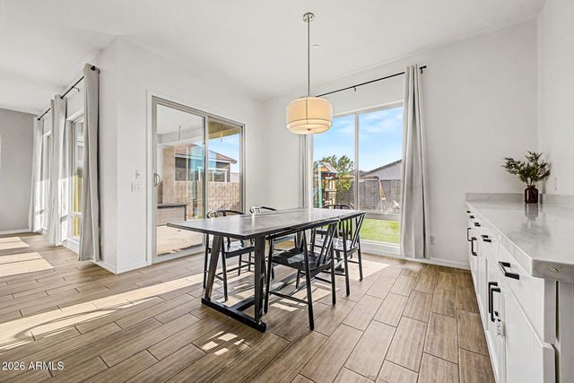 4746 S ORBIT Street, Mesa, AZ 85212