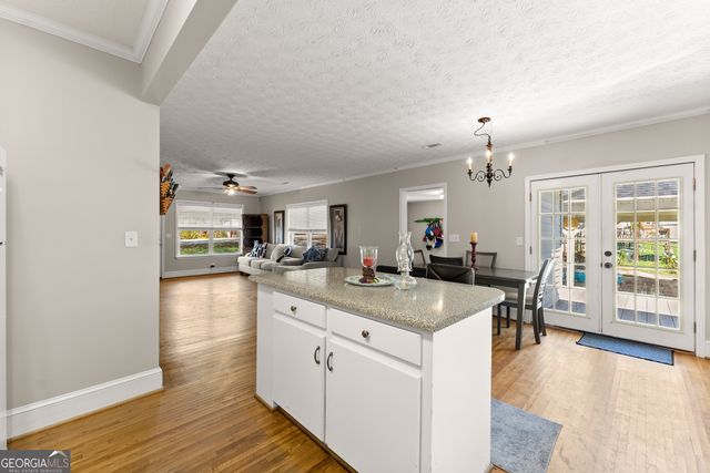 2003 W Currahee Street, Toccoa, GA 30577