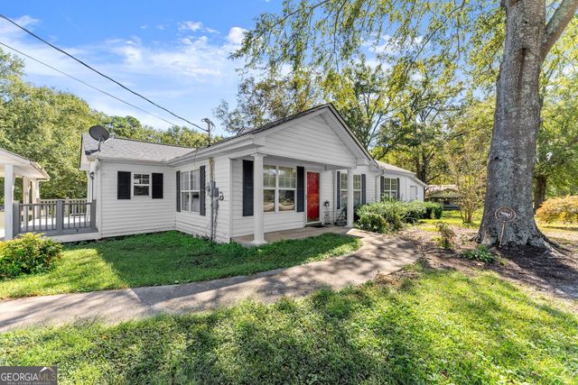 2003 W Currahee Street, Toccoa, GA 30577