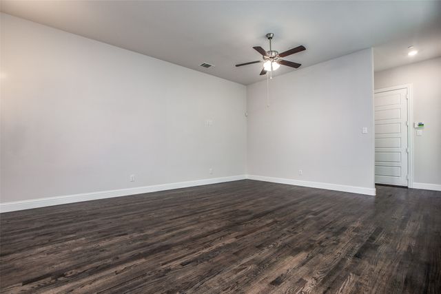 4944 Mckinney Hollow Drive, Mckinney, TX 75070