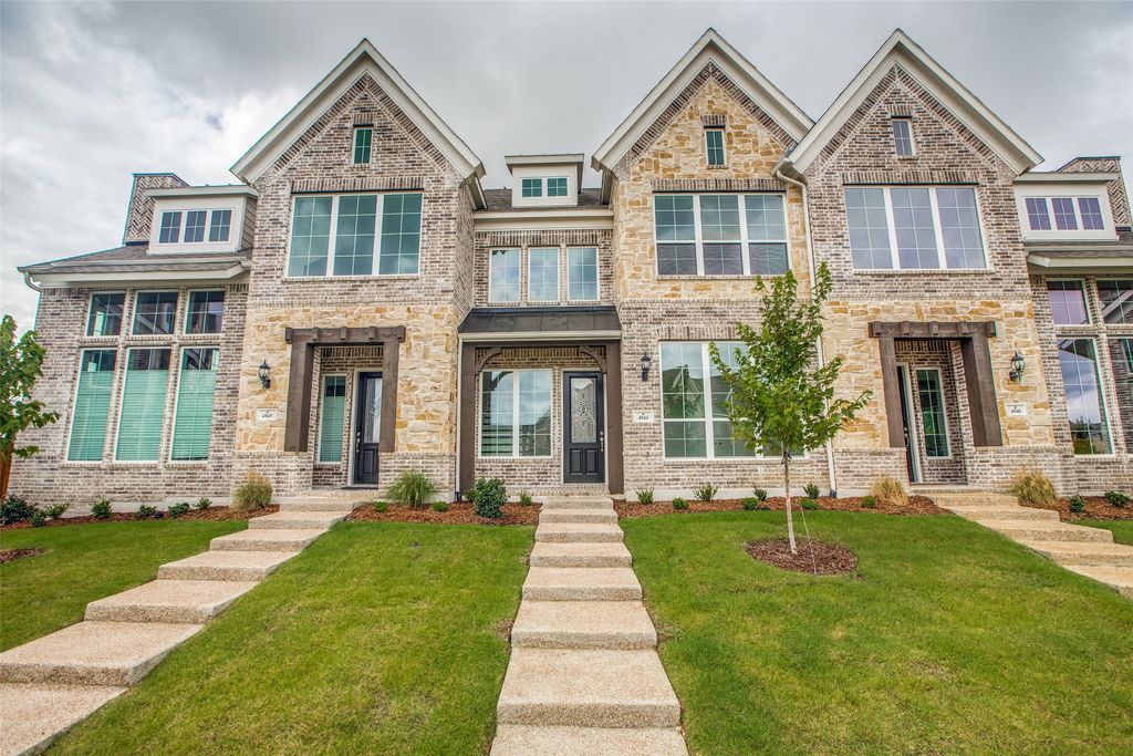 4944 Mckinney Hollow Drive, Mckinney, TX 75070