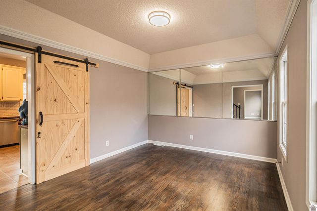 4010 Clinton Rd., Paducah, KY 42001