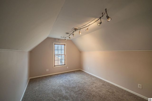 4010 Clinton Rd., Paducah, KY 42001