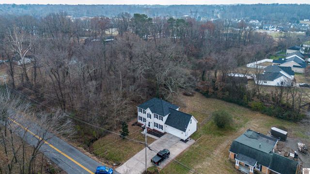 4010 Clinton Rd., Paducah, KY 42001