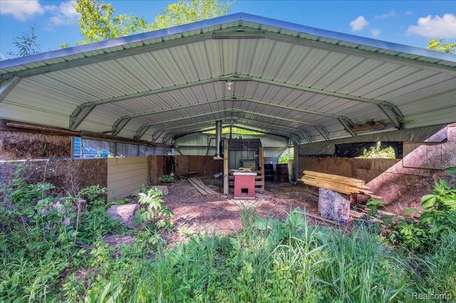 6250 Stine Road, Goodland Township, MI 48444