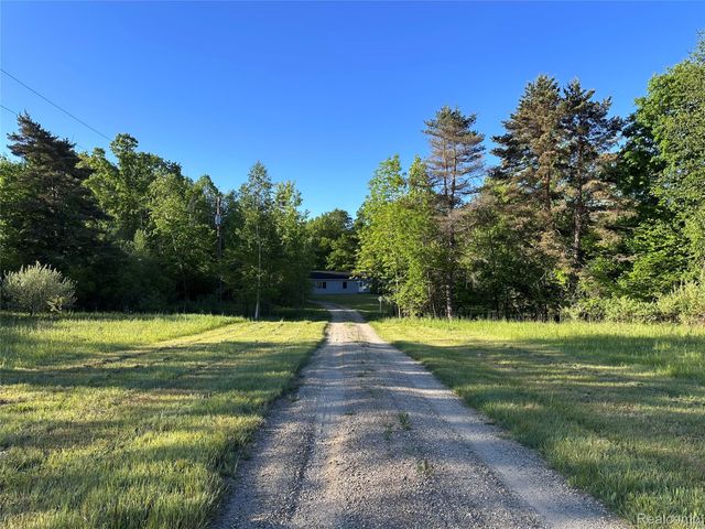 6250 Stine Road, Goodland Township, MI 48444