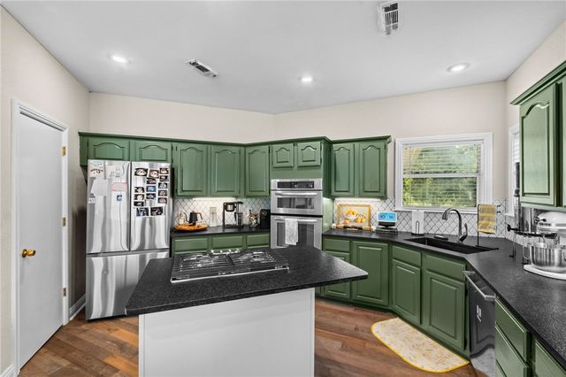 4890 Butterfield Coach Road, Springdale, AR 72764