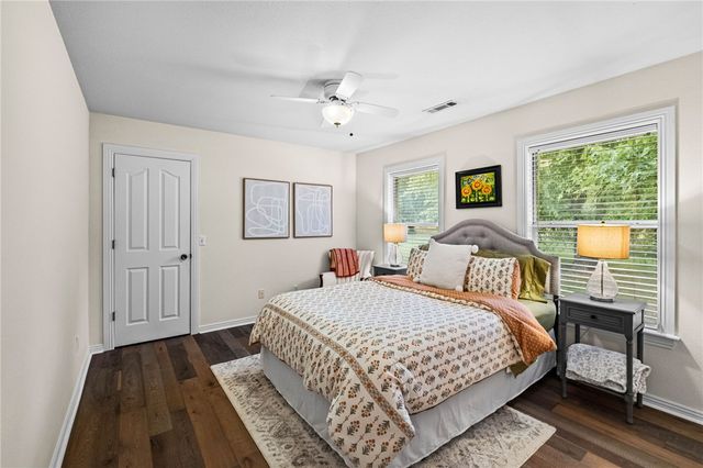 4890 Butterfield Coach Road, Springdale, AR 72764