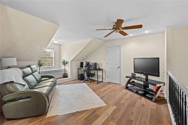 4890 Butterfield Coach Road, Springdale, AR 72764