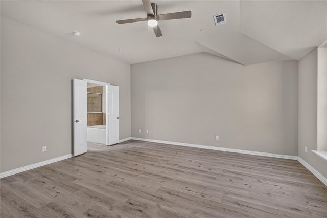 2536 Sarah Lane, Lewisville, TX 75056