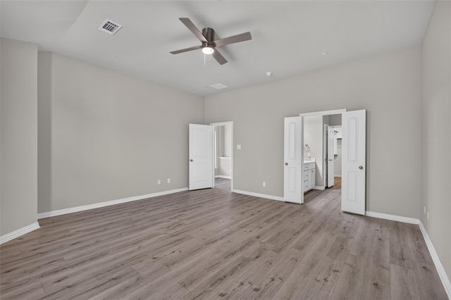 2536 Sarah Lane, Lewisville, TX 75056