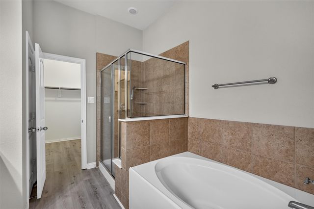 2536 Sarah Lane, Lewisville, TX 75056
