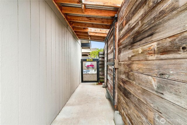 2232 Griffin Avenue, Enumclaw, WA 98022