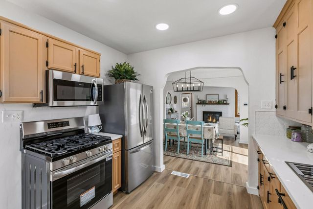 5301 Emerson Avenue N, Brooklyn Center, MN 55430