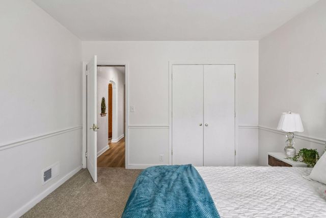 5301 Emerson Avenue N, Brooklyn Center, MN 55430