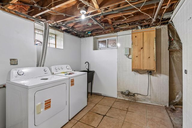 5301 Emerson Avenue N, Brooklyn Center, MN 55430