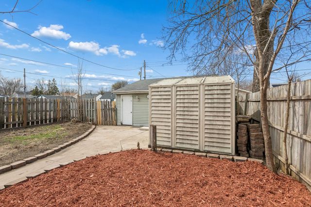 5301 Emerson Avenue N, Brooklyn Center, MN 55430