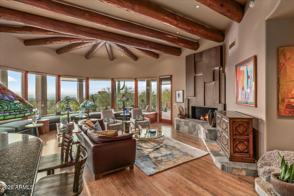Image 11 of property listing at 40555 N 108TH Way, Scottsdale, AZ 85262