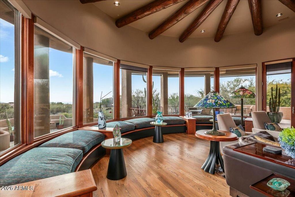 Image 13 of property listing at 40555 N 108TH Way, Scottsdale, AZ 85262