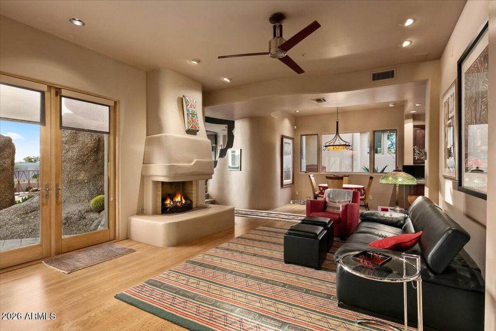 Image 30 of property listing at 40555 N 108TH Way, Scottsdale, AZ 85262