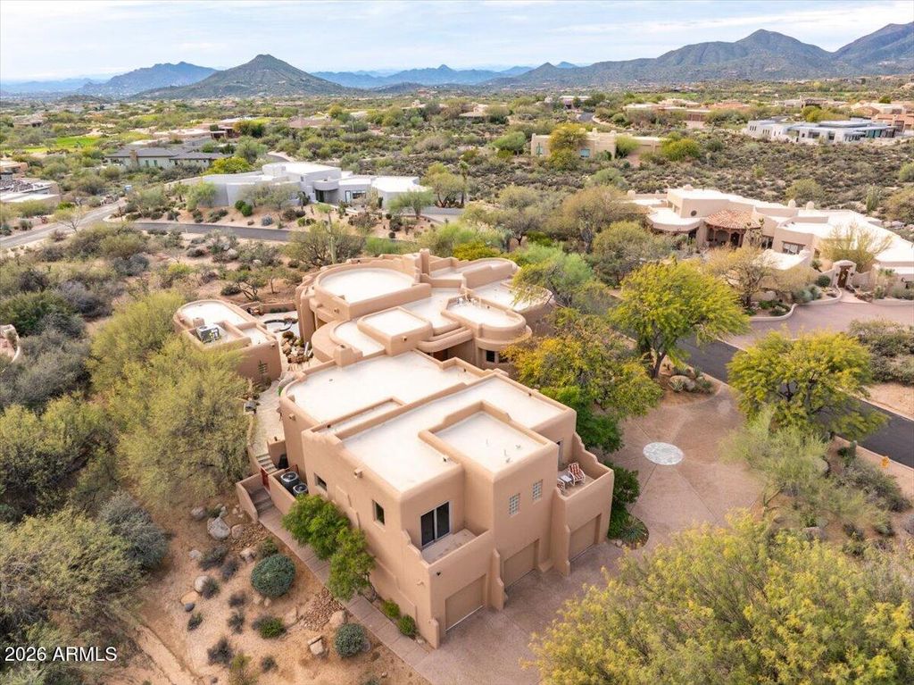 Image 61 of property listing at 40555 N 108TH Way, Scottsdale, AZ 85262
